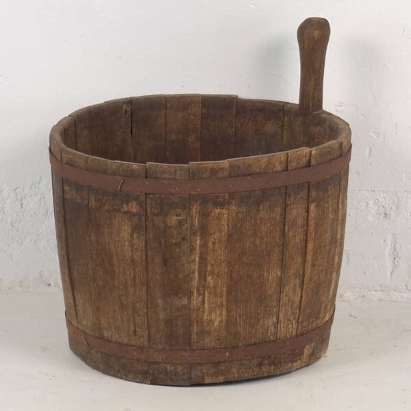 Barril medidor antiguo de madera (c.1920)