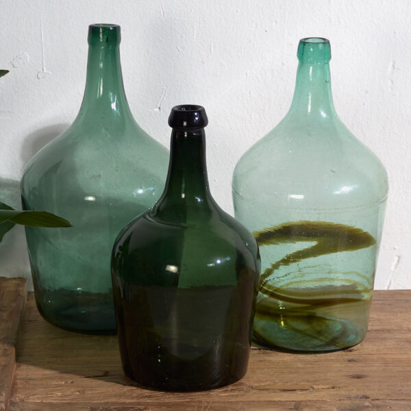 Conjunto de damajuanas antiguas (c.1920). Conjunto de 3 piezas #10