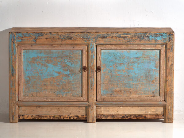 Aparador de comedor antiguo de color azul cielo (c.1920)