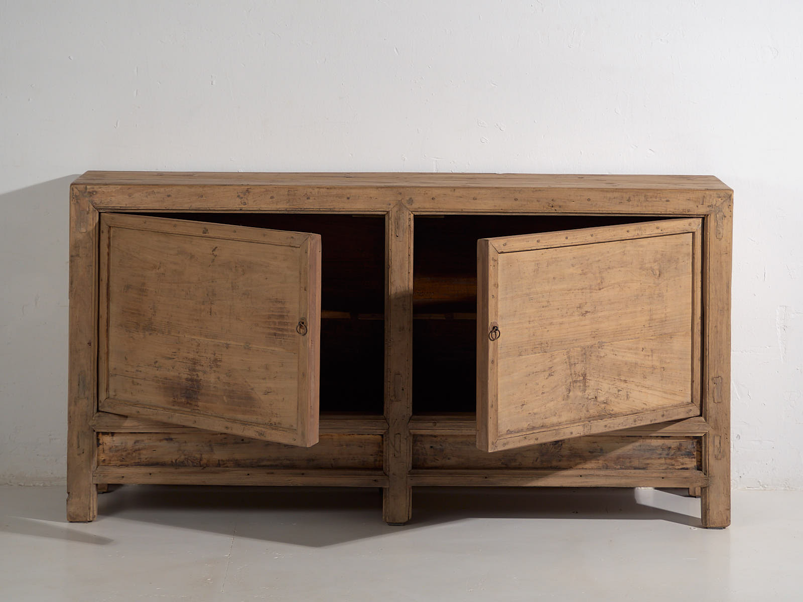 Antiguo aparador de dos puertas (c.1900) #9