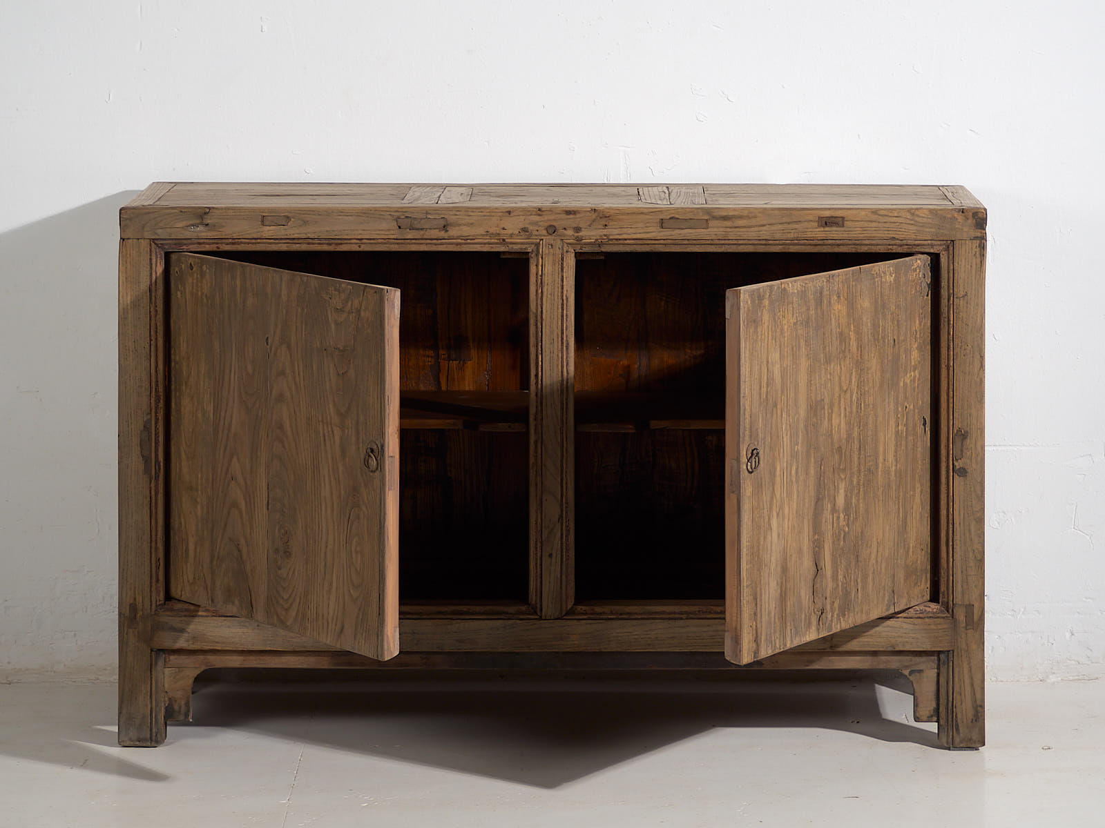 Antiguo aparador de dos puertas (c.1900) #49