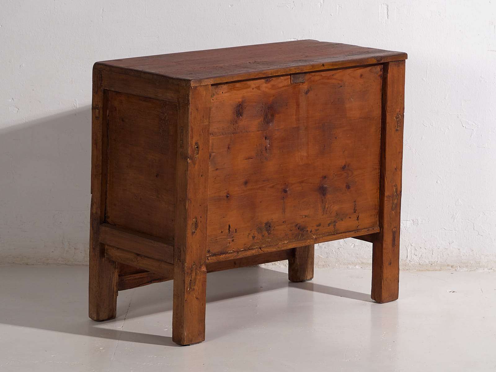 Pequeño aparador antiguo con pátina de color granate (c.1900) #71