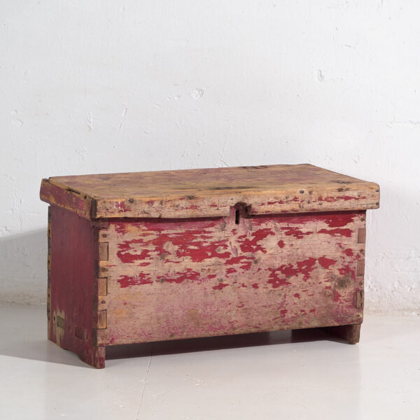 Cofre pequeño antiguo con pátina de color rojo (c.1920) #15