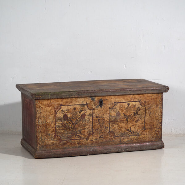 Baúl de madera maciza antiguo color dorado fechado Año 1846 #86