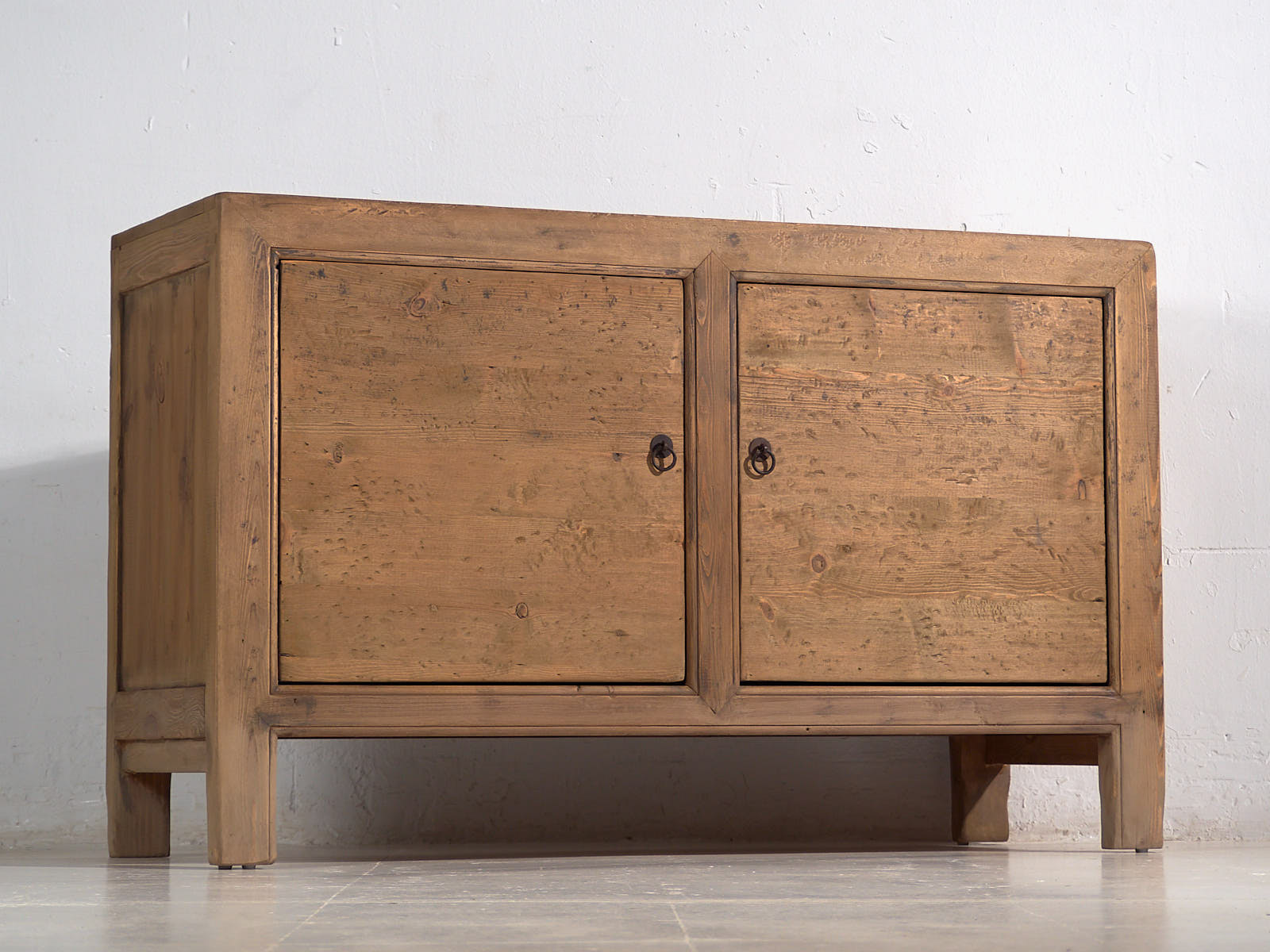 Aparador pequeño antiguo de dos puertas (c.1900) #19