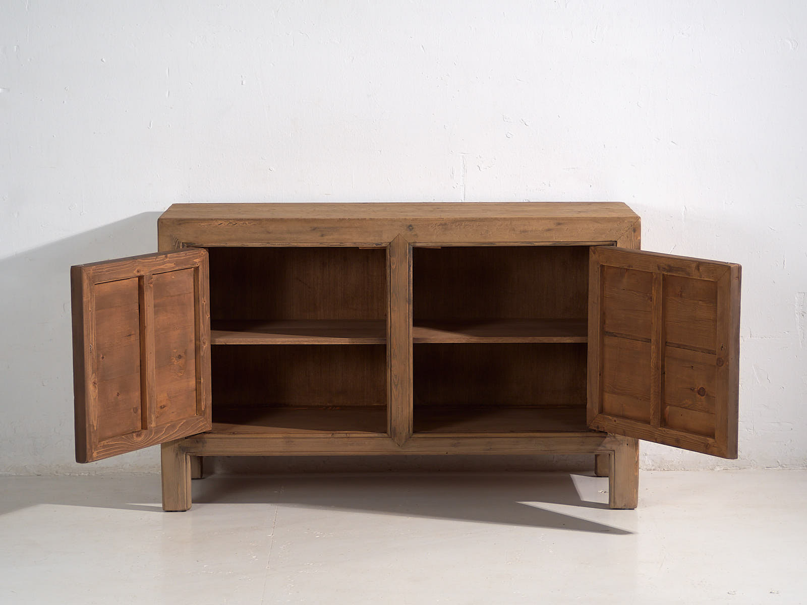 Aparador pequeño antiguo de dos puertas (c.1900) #19