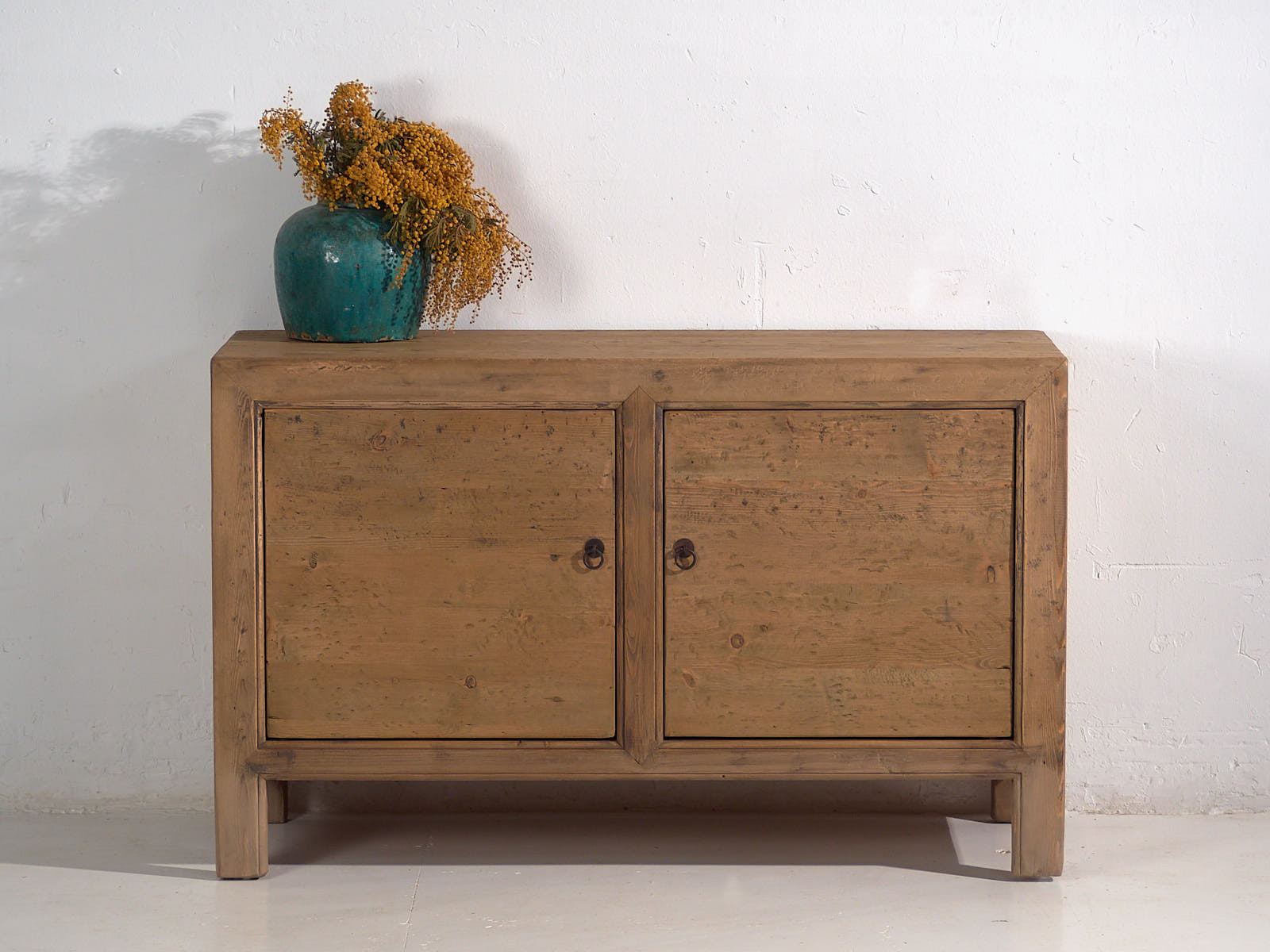 Aparador pequeño antiguo de dos puertas (c.1900) #19