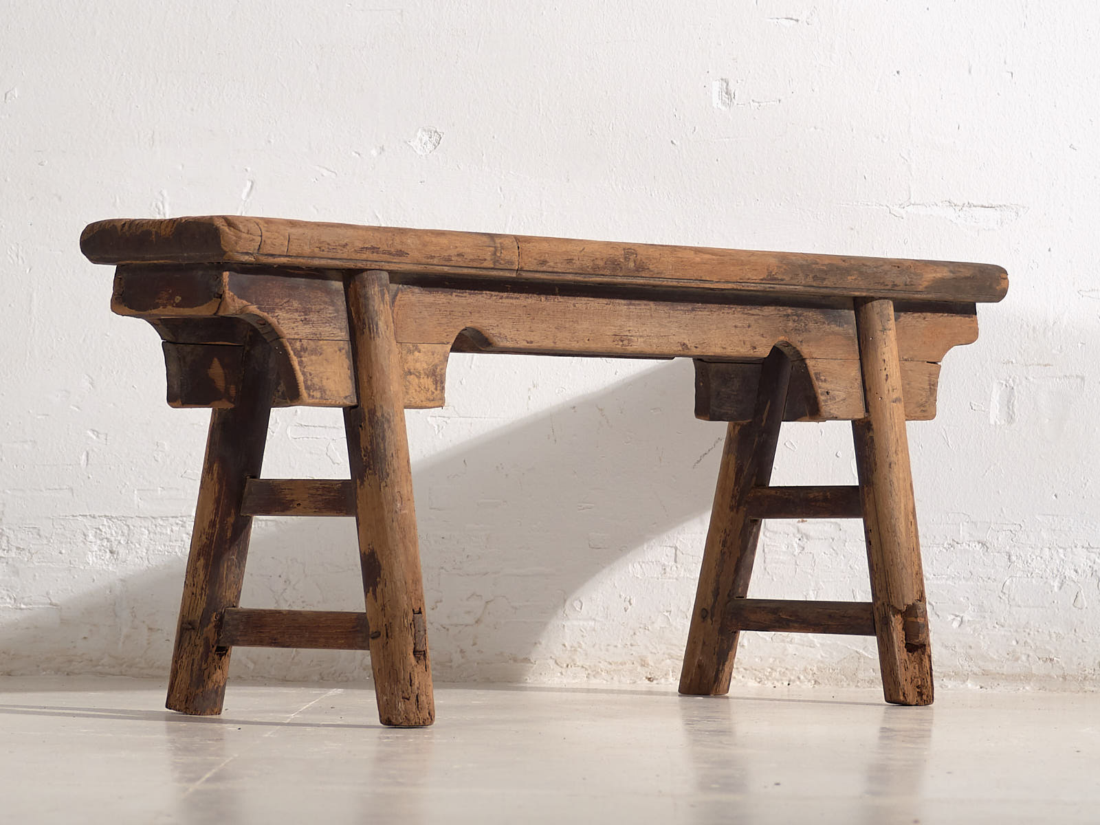 Banco asiático antiguo (c.1870) #1