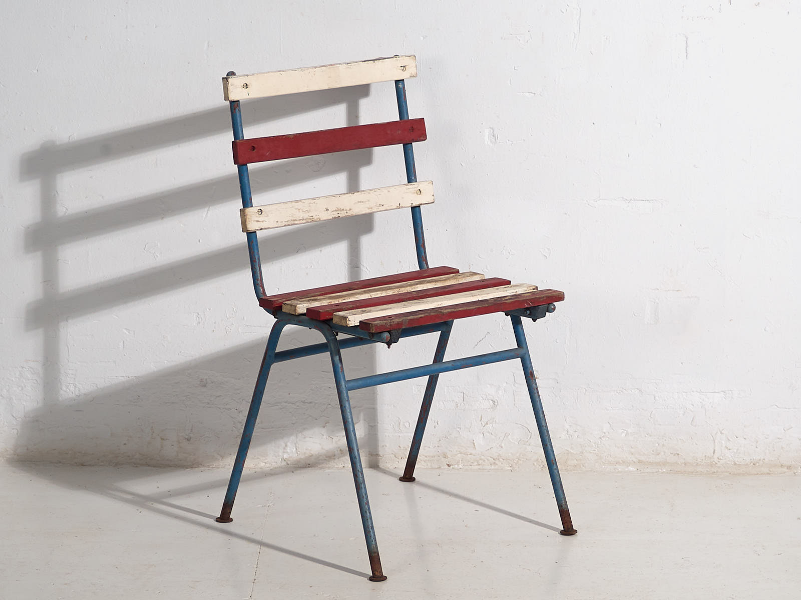 Antique garden chairs (c.1920). Set of 4 pieces #1