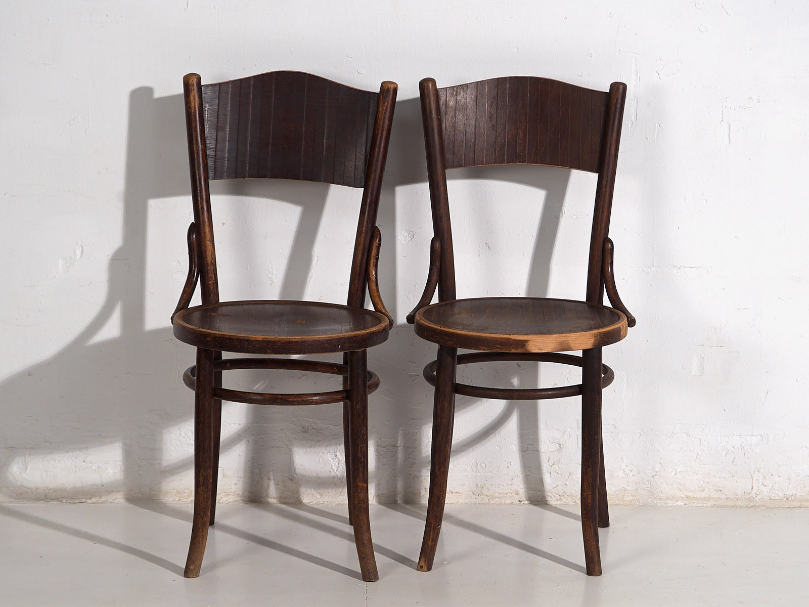 Chaises Thonet-Mundus en bois courbé (vers 1920). Ensemble de 4 pièces n°3