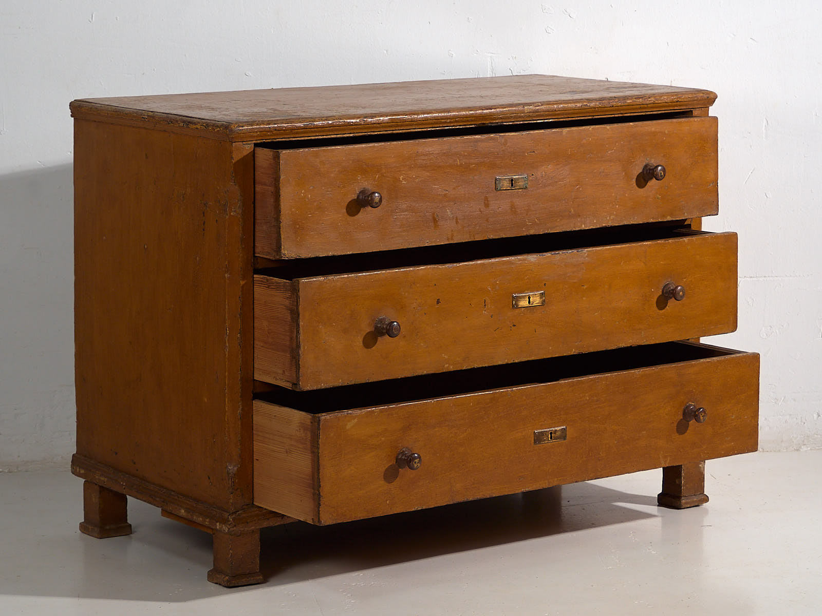 Antigua cómoda de tres cajones (c.1920) #14