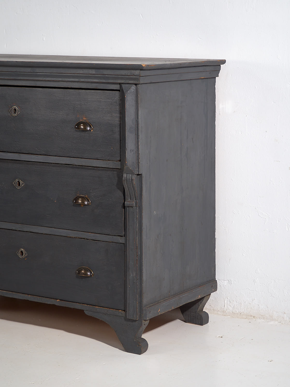 Cómoda cajonera antigua de color gris (c.1920) #26