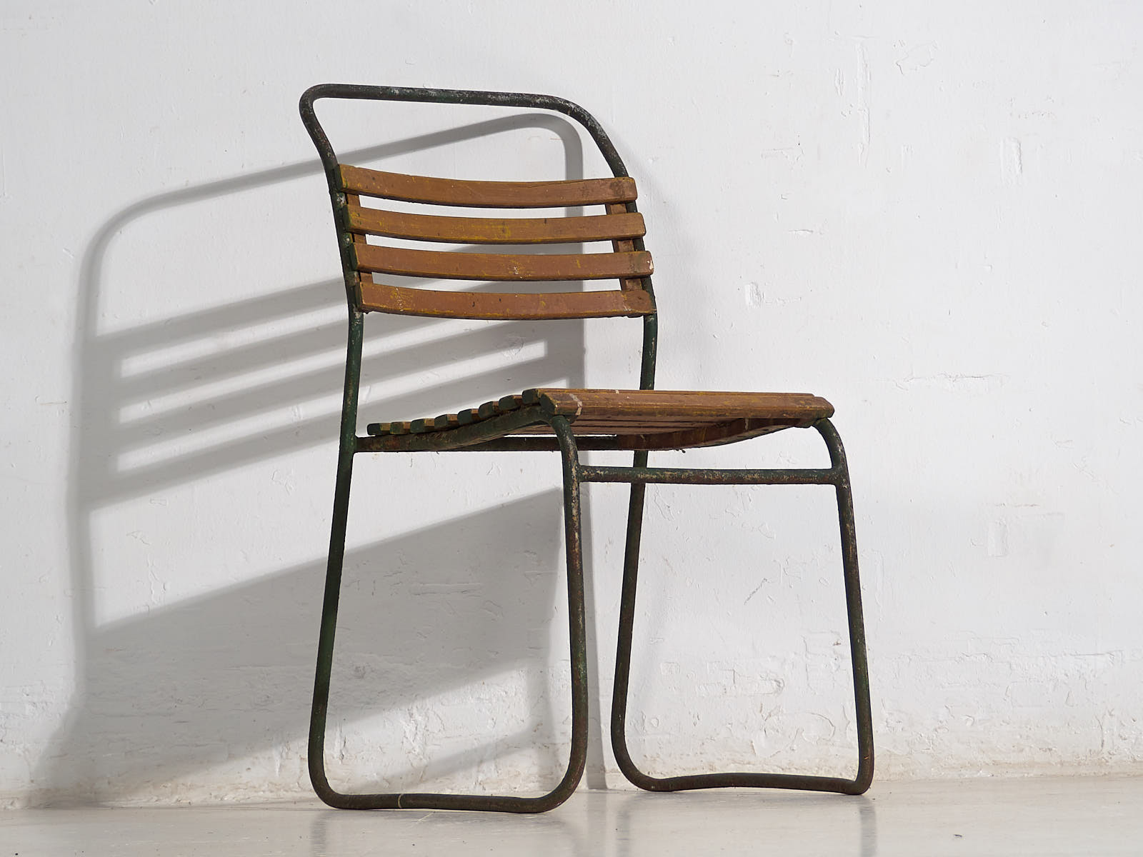 Antique garden chairs (c.1920). Set of 2 pieces #31