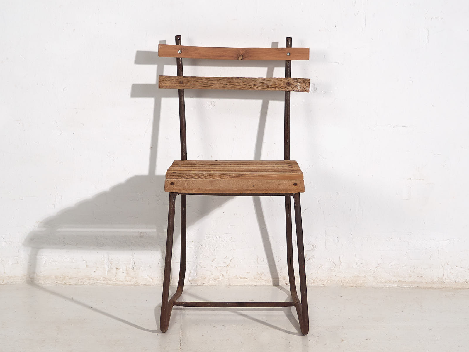 Antique garden chairs (c.1920). Set of 2 pieces #2