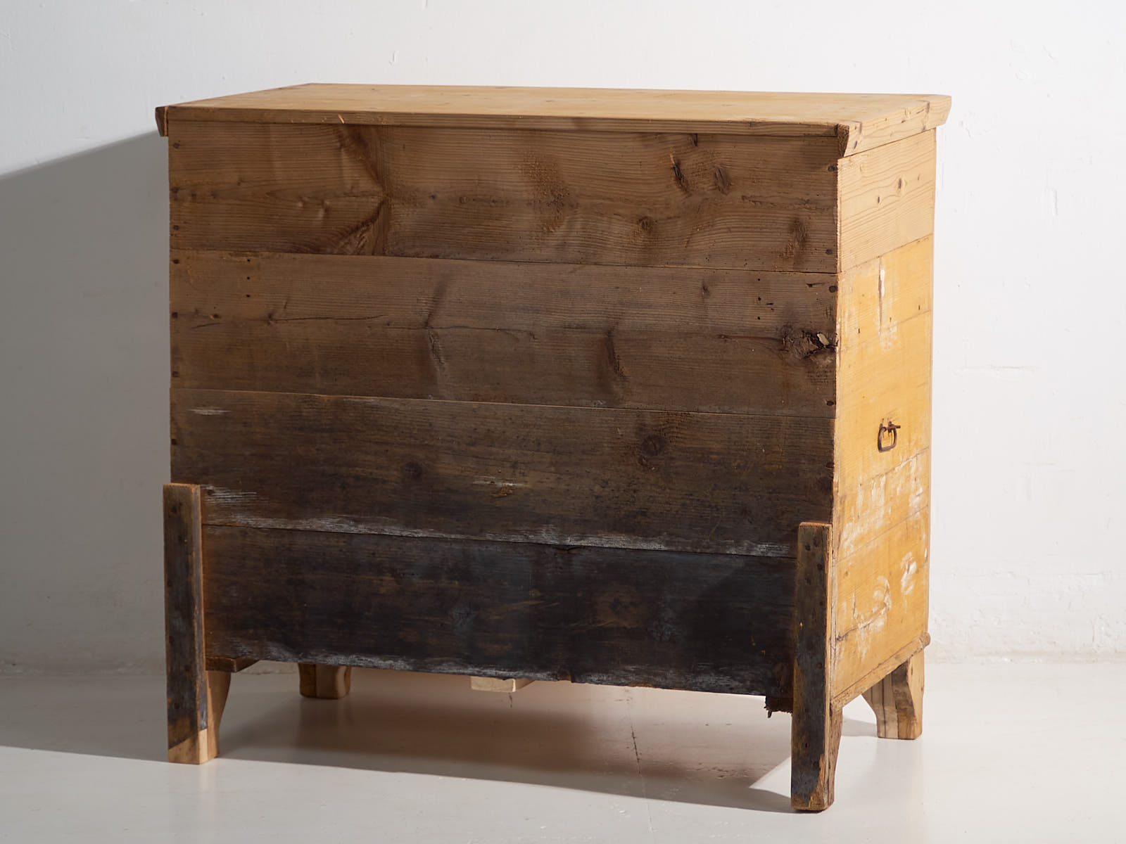 Cómoda rústica antigua (c.1920)