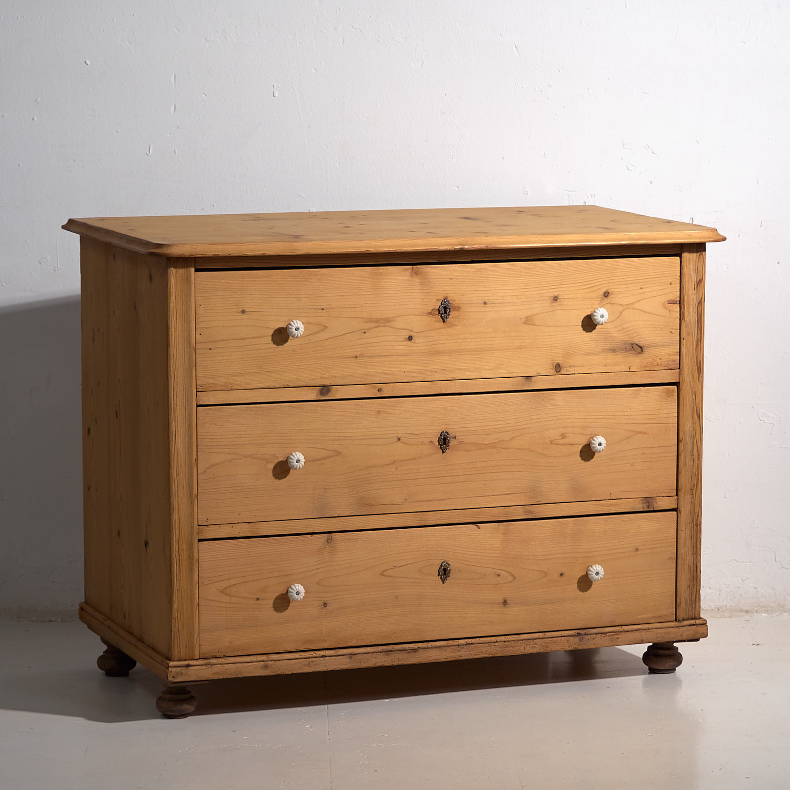 Cajonera antigua de madera maciza (c.1920) #33