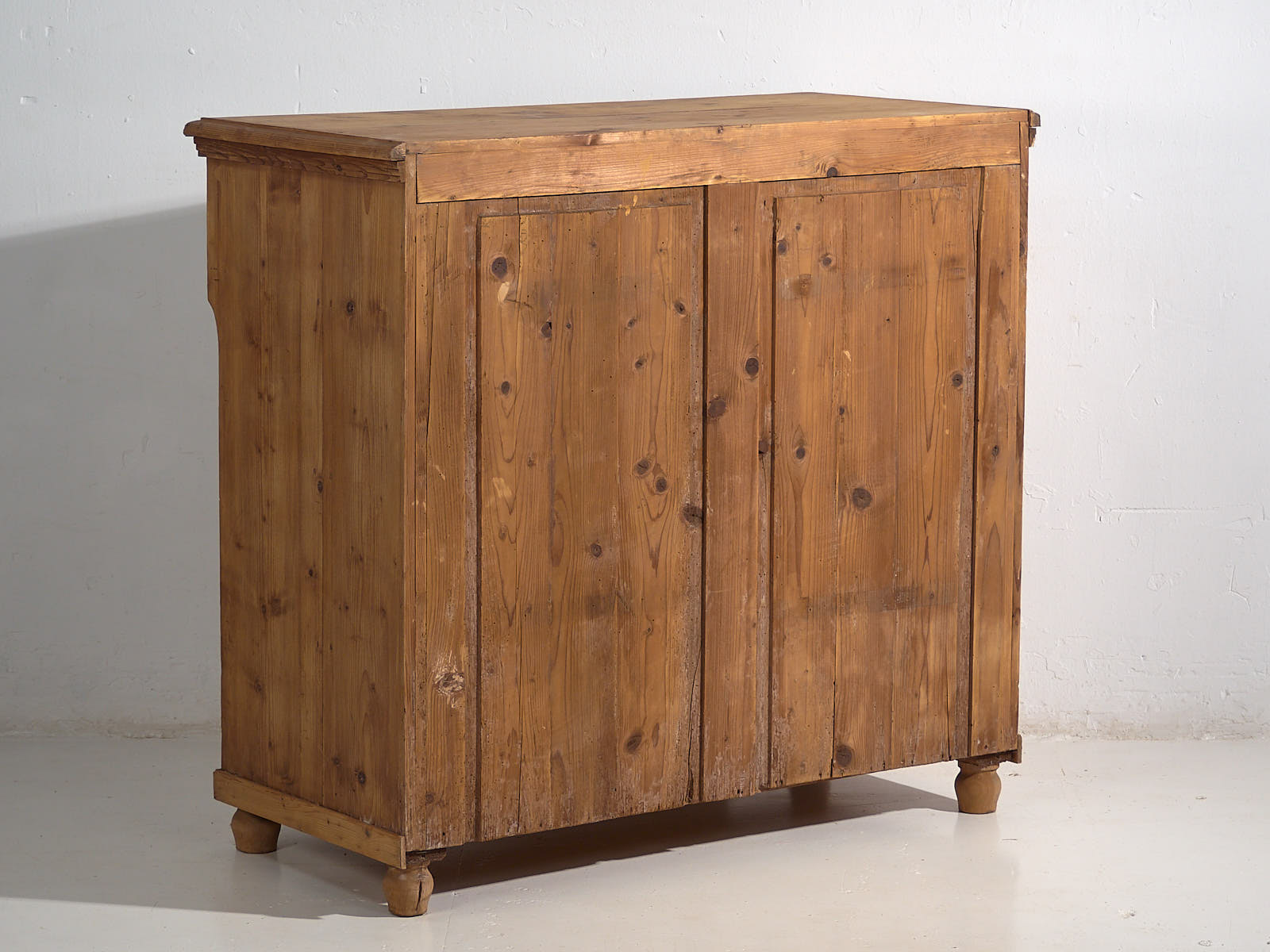 French Provençal style antique natural wood chest of drawers (c.1920) #11