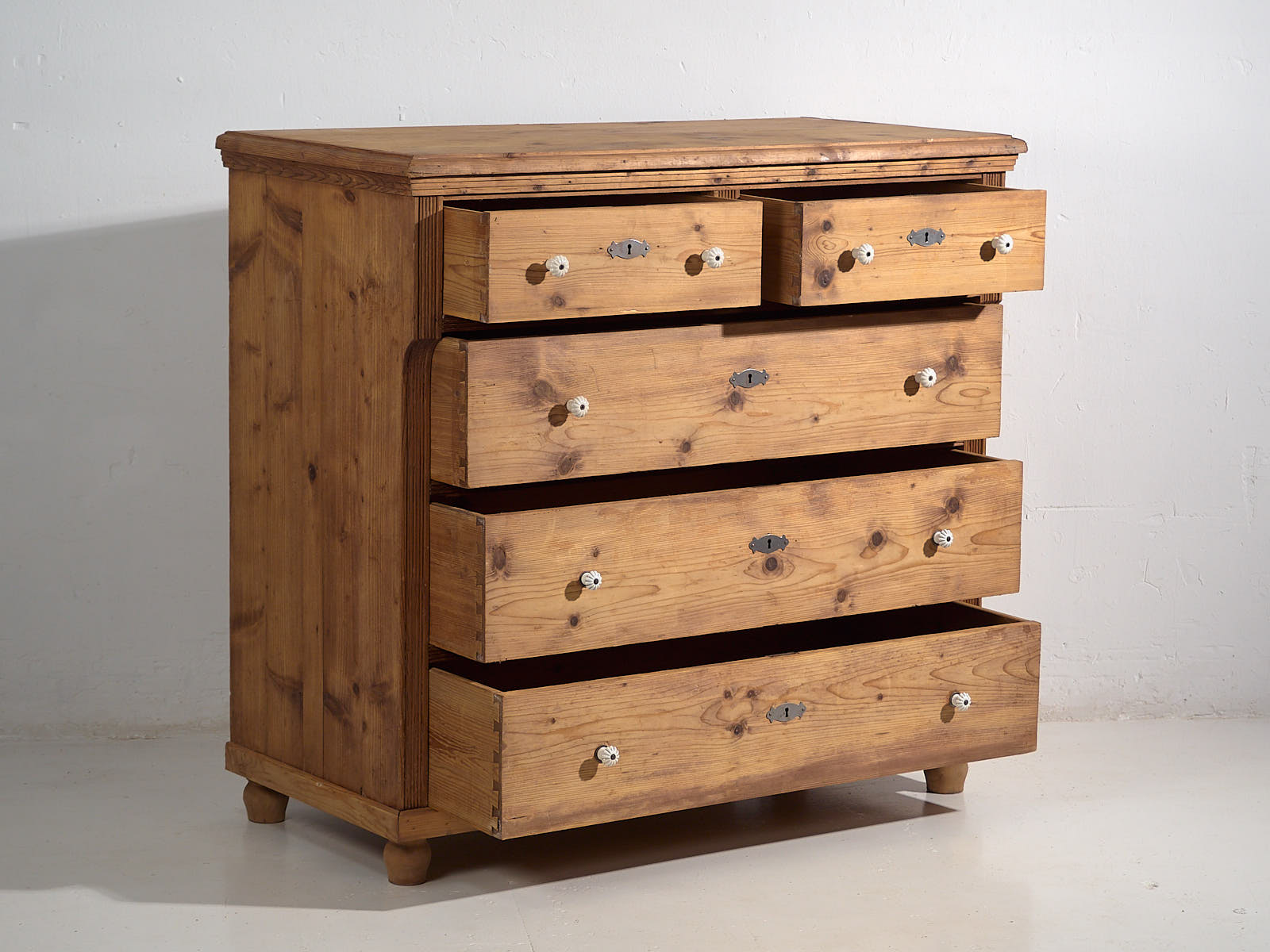 French Provençal style antique natural wood chest of drawers (c.1920) #11