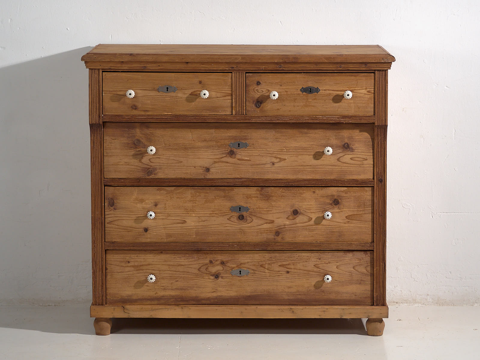 French Provençal style antique natural wood chest of drawers (c.1920) #11