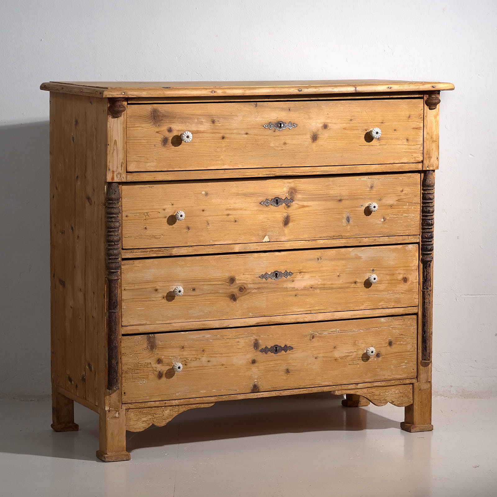 Cajonera grande antigua de estilo provenzal (c.1920) #12