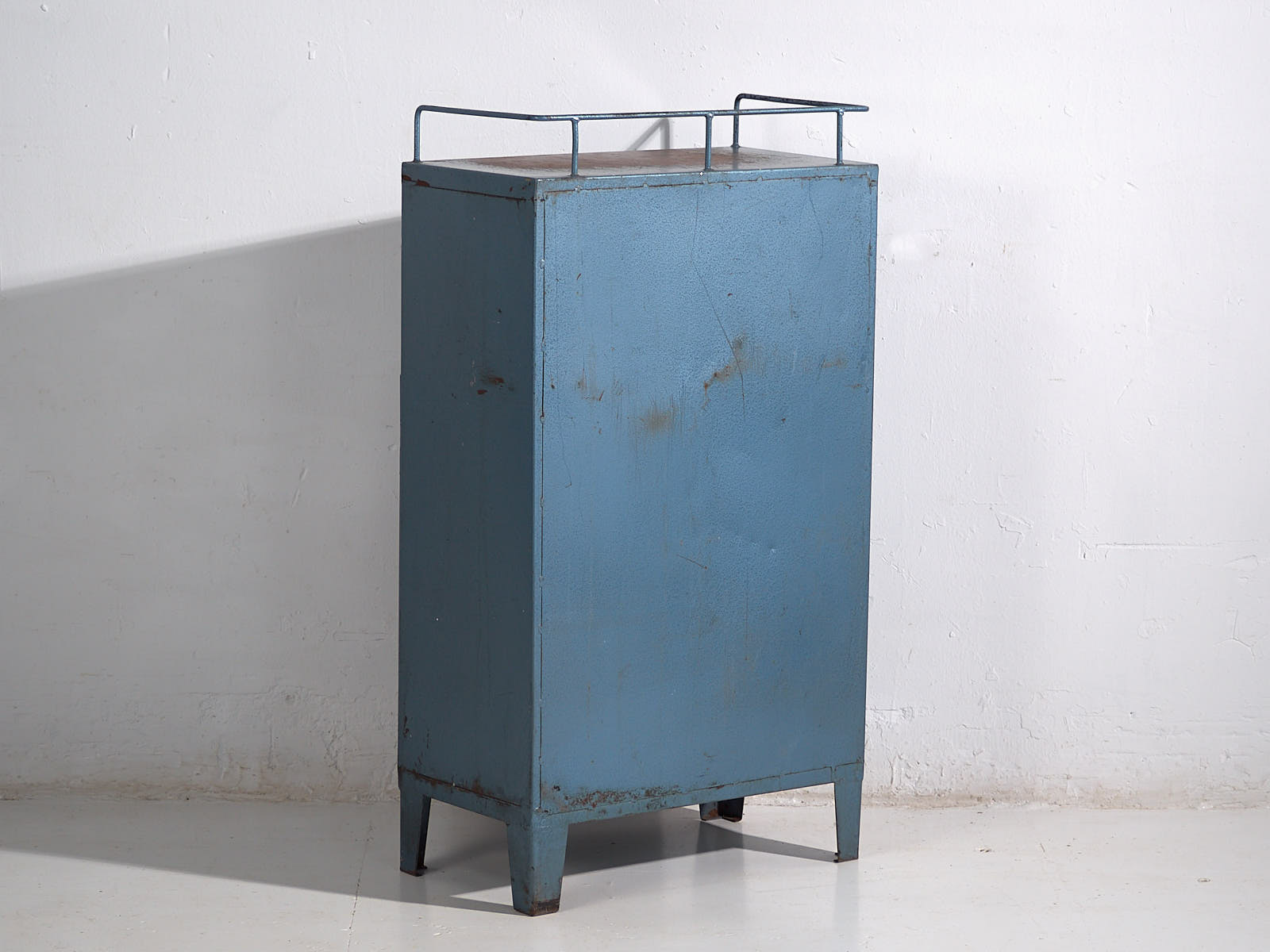 Vintage metal workshop cabinet (c.1950) #2
