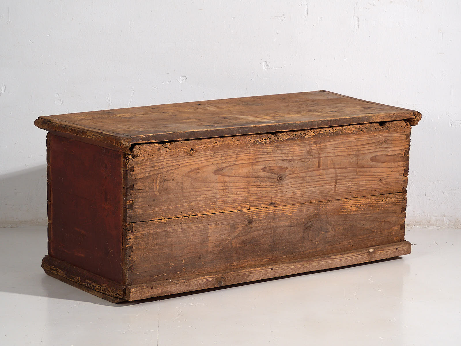 Baúl de almacenaje antiguo con decoración floral (Año 1895) #102