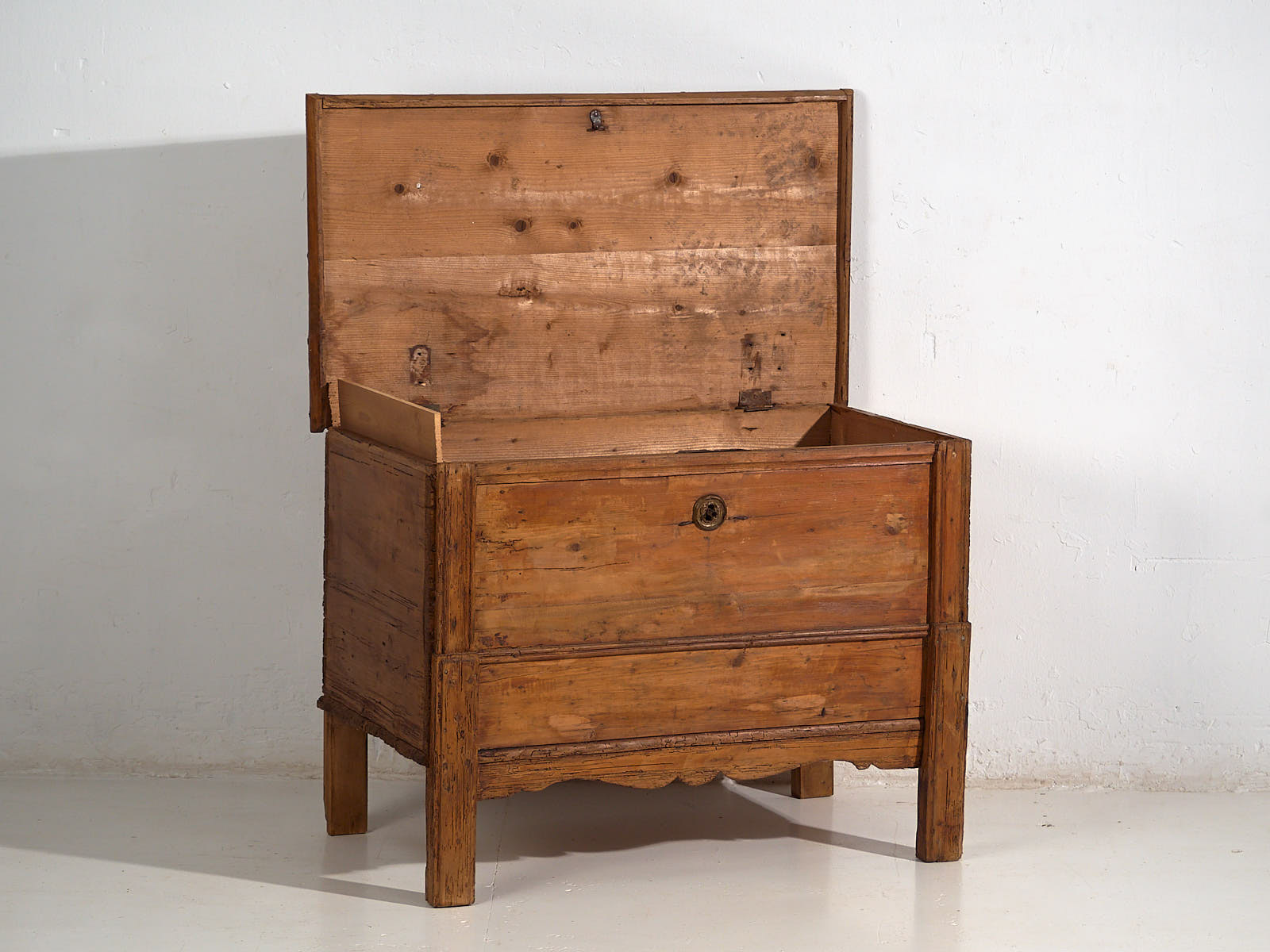 Arcón nupcial antiguo (c.1920) #69