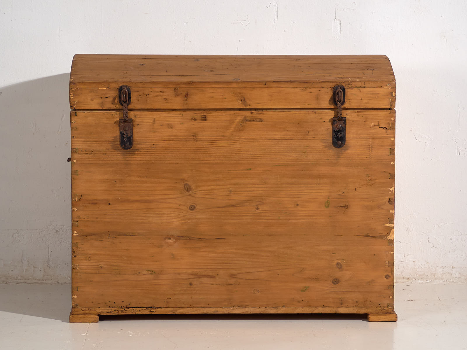 Antiguo cofre de madera maciza (c.1920) #16