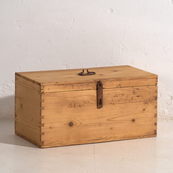 Coffre de voyage ancien en bois massif (c.1920) #2